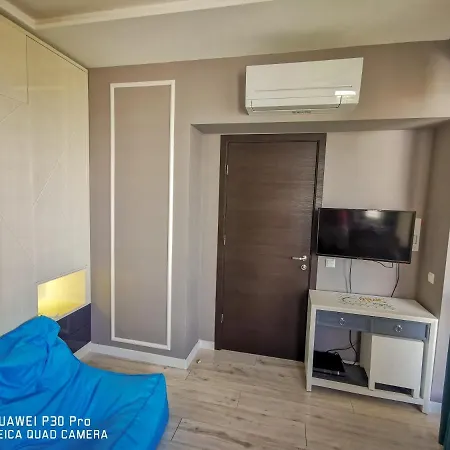 Luxury Alix Apartman *