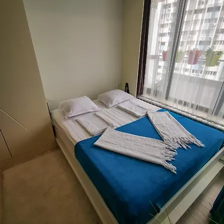 Luxury Alix * 布尔加斯