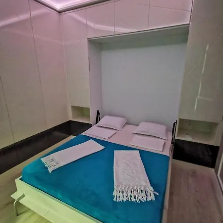 Luxury Alix Apartman Burgasz