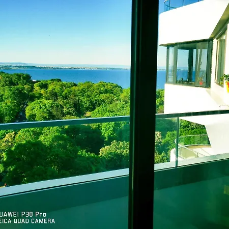 Luxury Alix Apartman