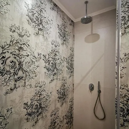 Luxury Alix * בורגאס