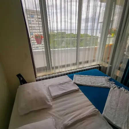 Luxury Alix * Burgasz