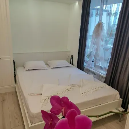 Luxury Alix Apartman Burgasz