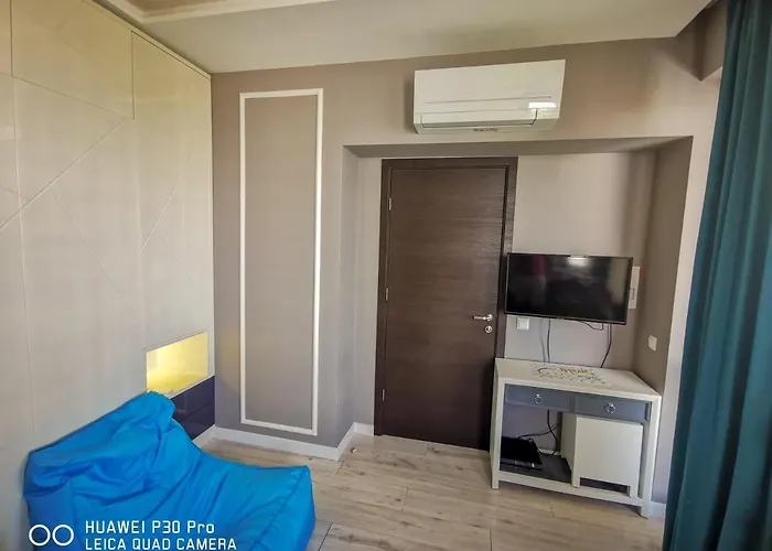 Luxury Alix דירה *