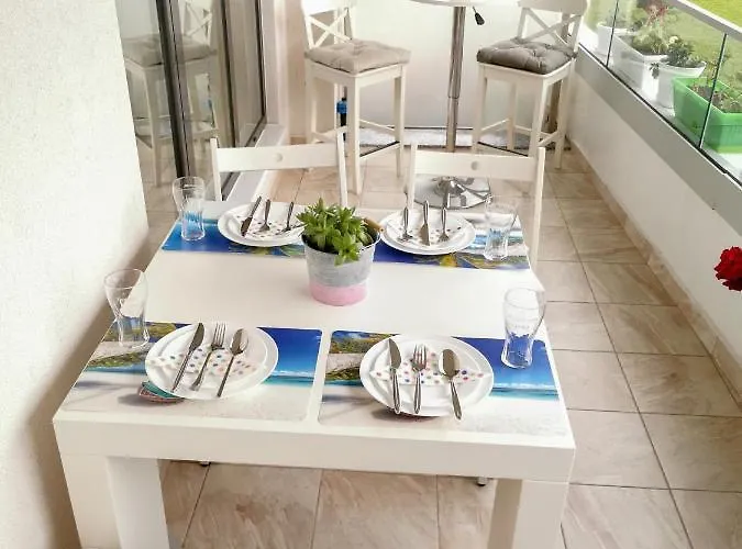 Luxury Alix * בורגאס