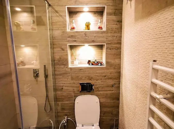 Luxury Alix בורגאס