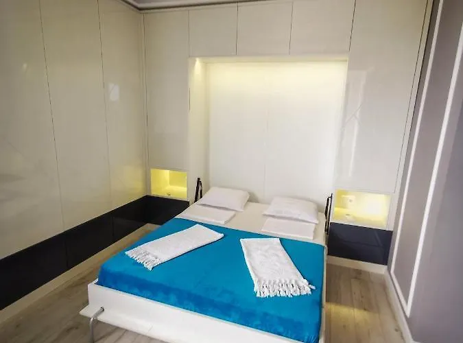 Luxury Alix דירה